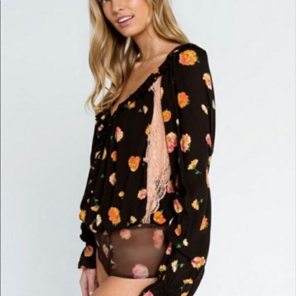 New Free People Black Poppy Printed  blouse size M - Picture 4 of 9